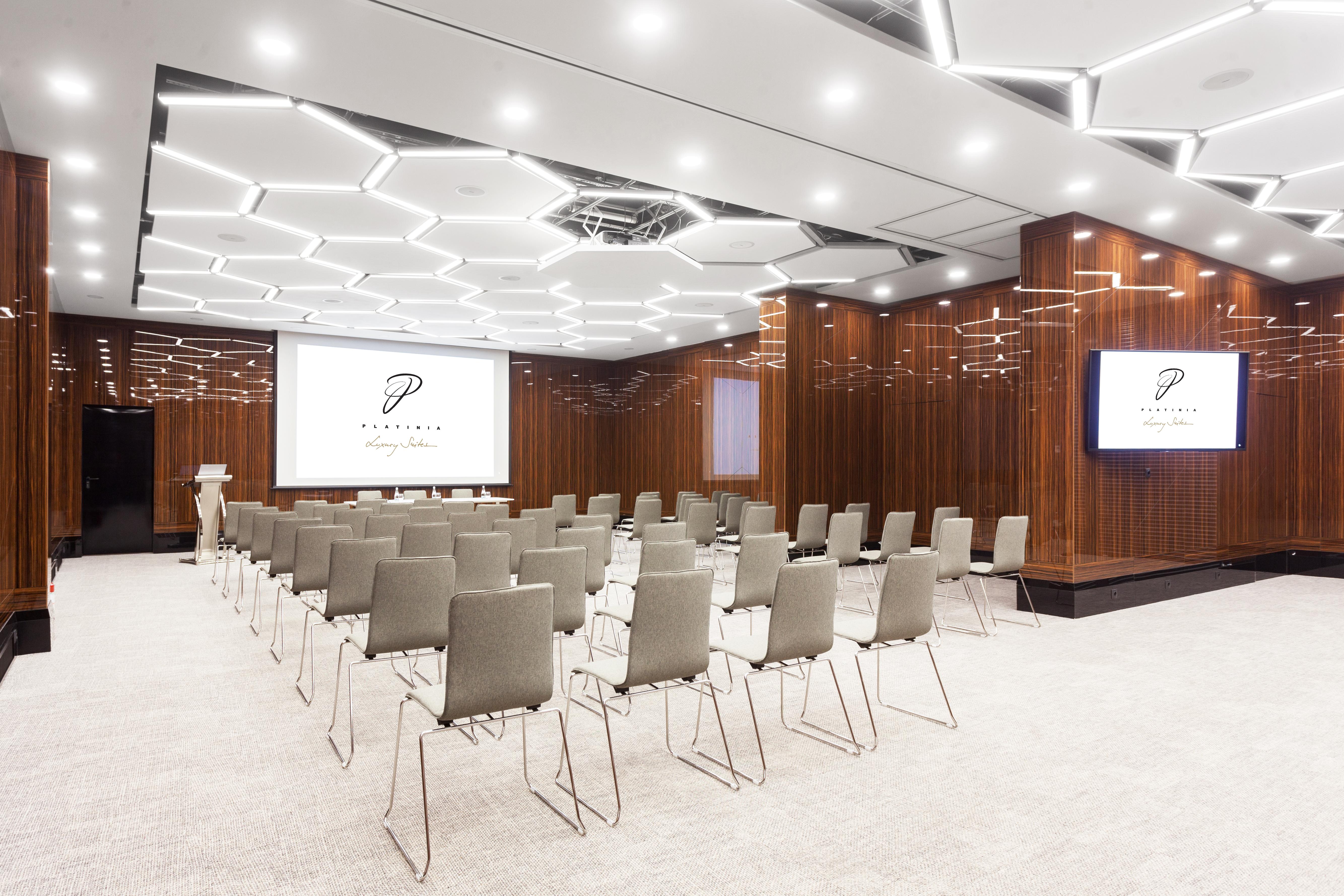 Hotel Platinia Клуж-Напока Екстериор снимка The ballroom