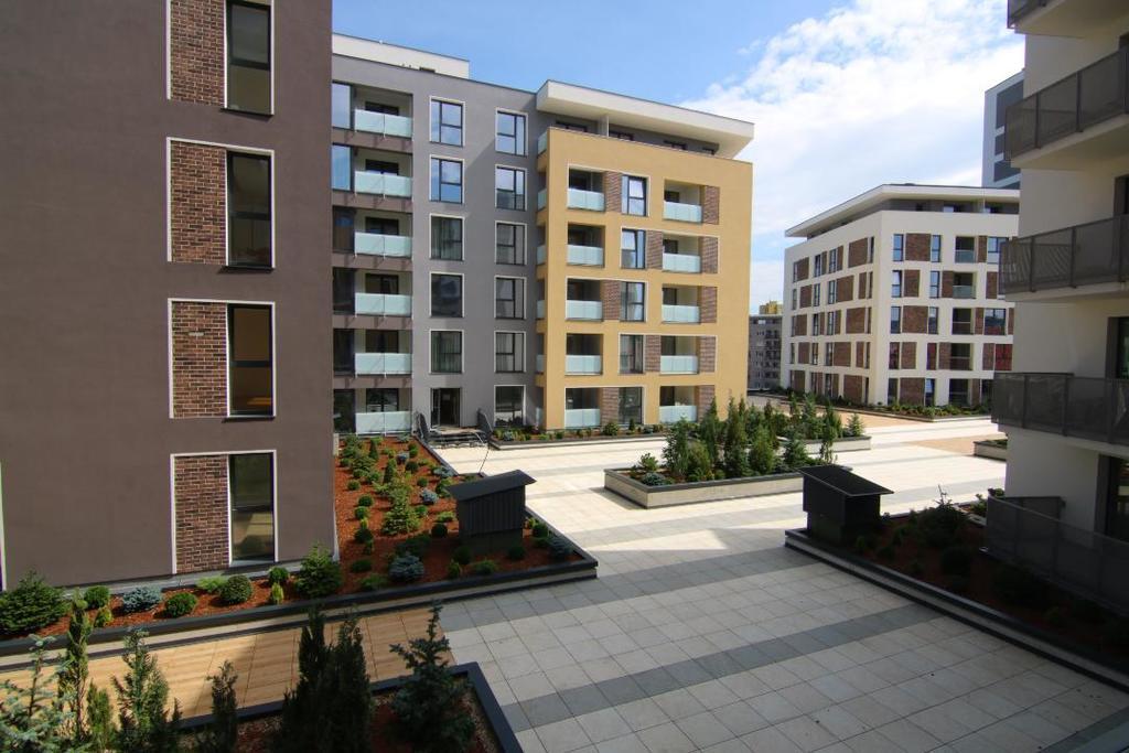 Hotel Platinia Клуж-Напока Екстериор снимка Residential buildings in the new town